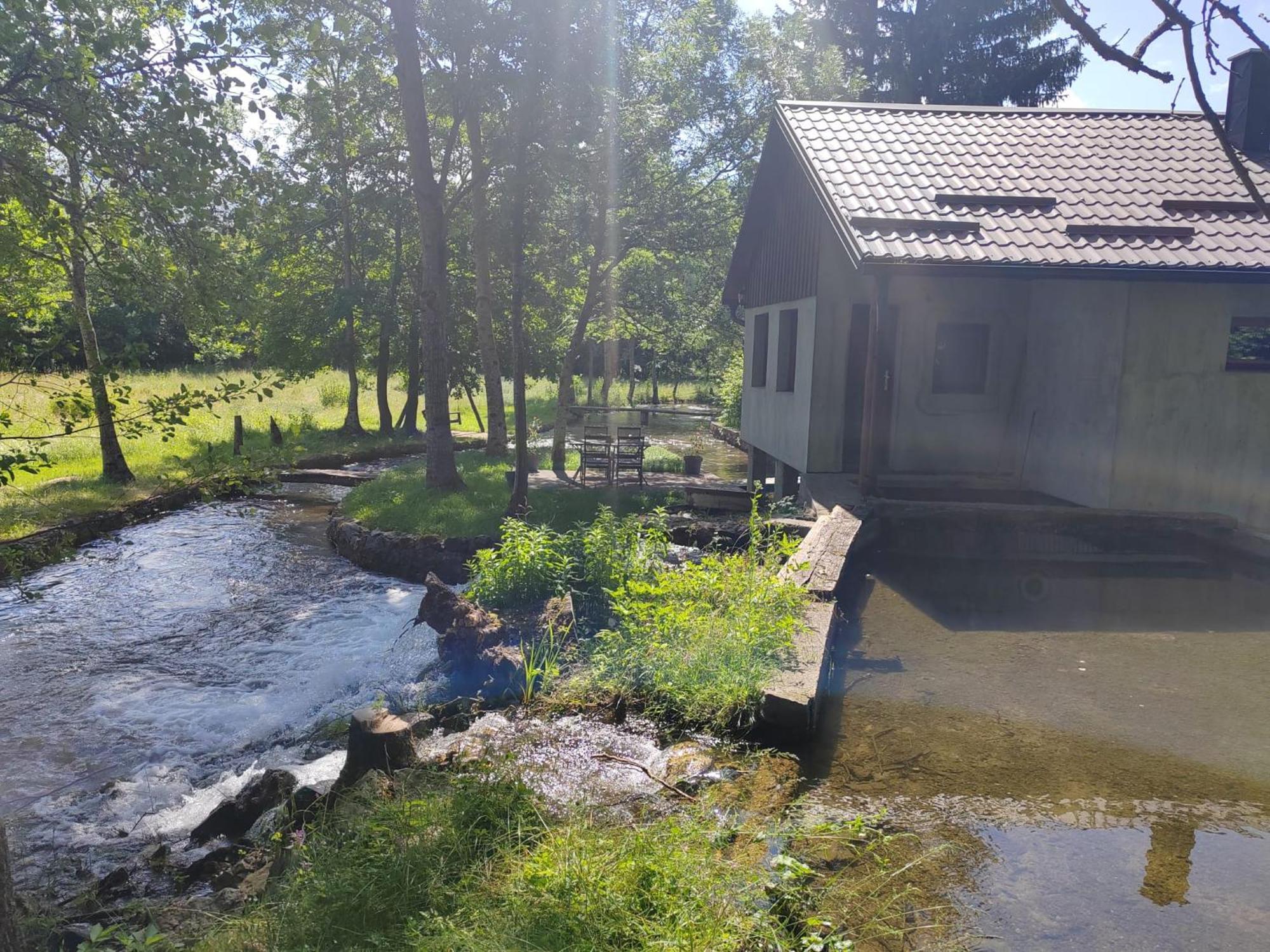Stari Mlin Hotel Korenica Kültér fotó